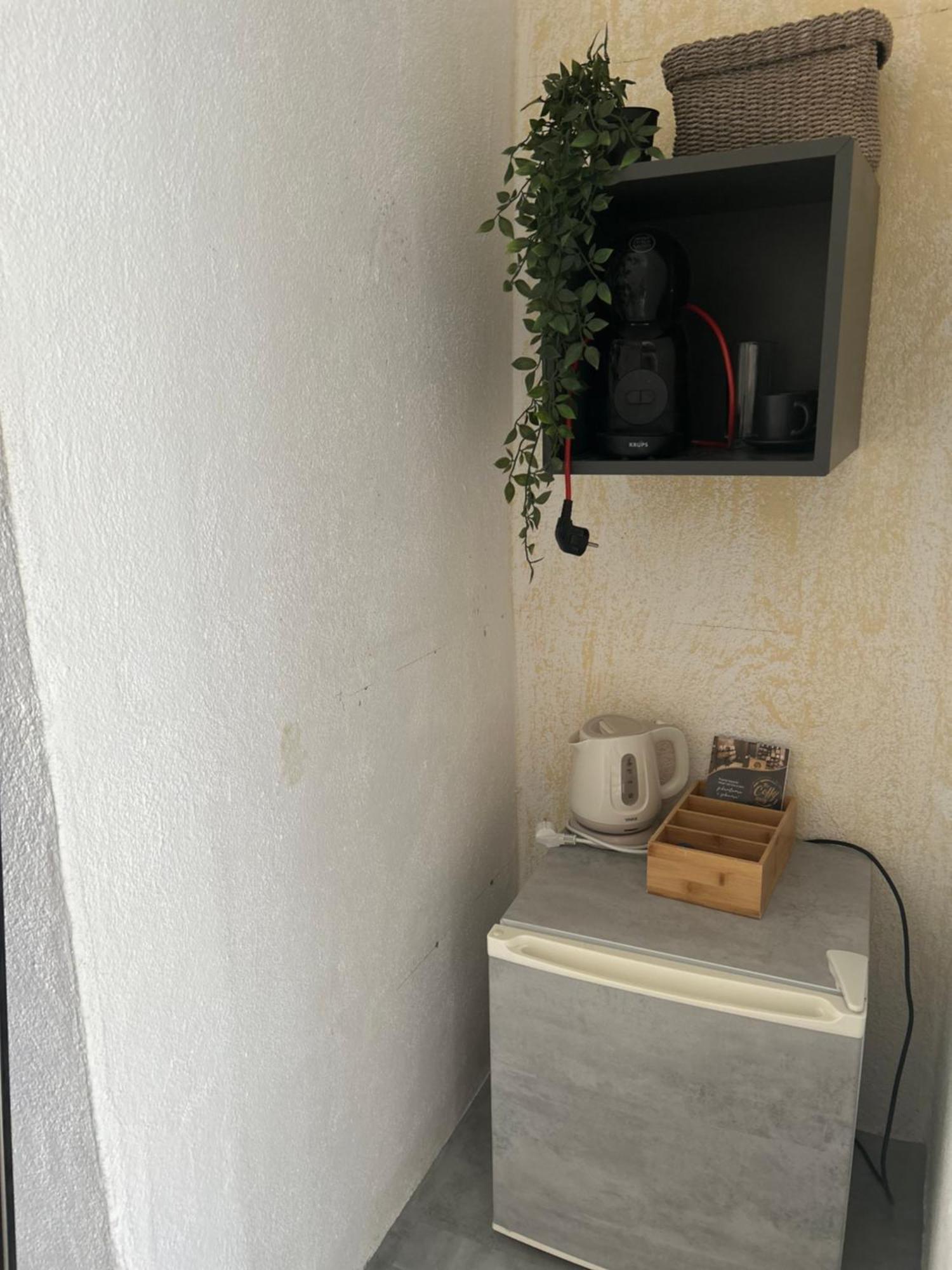 Soba Za Odmor P&E Hotel Kastel Stafilic ภายนอก รูปภาพ